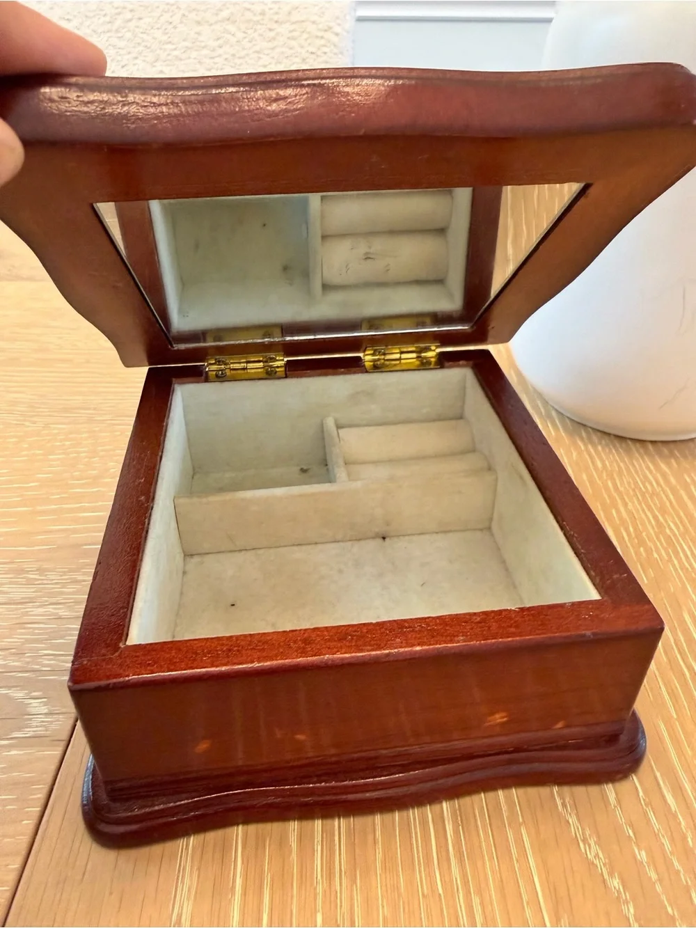 Heart-Top Wooden Jewelry Box with Floral Inset - Brown